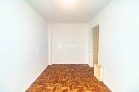 Apartamento com 2 Quartos para alugar, 56m² no Centro Histórico, Porto Alegre