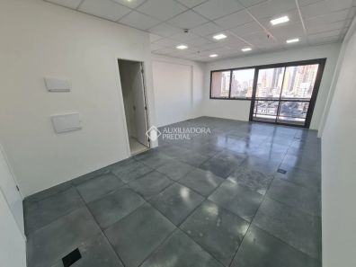 Sala Comercial à venda, 42m² no Centro, São Bernardo do Campo