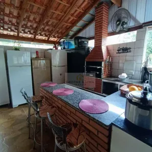 Fazenda/Sítio com 6 Quartos à venda, 300m² no Registro, Taubaté