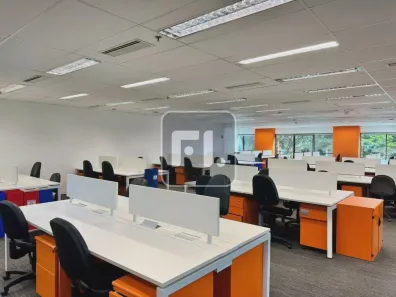 Sala Comercial para alugar, 806m² no Cidade Monções, São Paulo