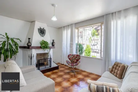 Casa com 3 Quartos à venda, 165m² no Jardim Sabará, Porto Alegre