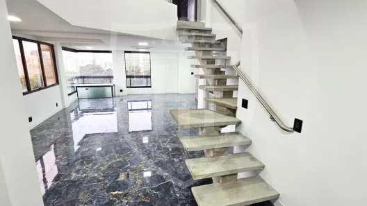 Apartamento com 3 Quartos à venda, 210m² no Sumaré, São Paulo