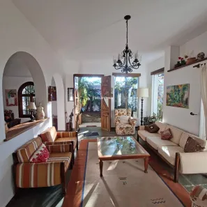 Casa com 4 Quartos à venda, 314m² no Caxingui, São Paulo