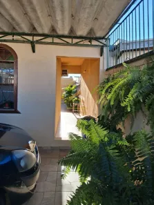 Casa com 3 Quartos à venda, 175m² no Jardim García, Campinas