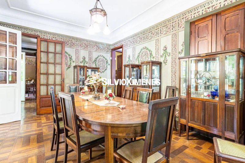 Casa com 6 quartos — Lourdes, Belo Horizonte
