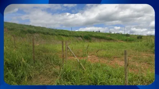 Casa com 1 Quarto à venda, 34m² no Conceição de Itaguá, Brumadinho