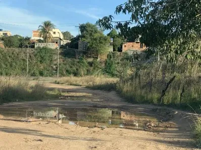 Casa com 1 Quarto à venda, 600m² no Bom Retiro, São Gonçalo