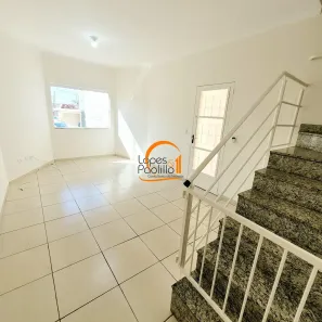 Casa com 2 Quartos para alugar, 120m² no Alvinópolis, Atibaia