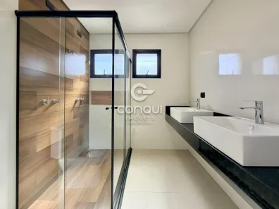 Sobrado com 3 Quartos à venda, 237m² no Aristocrata, São José dos Pinhais