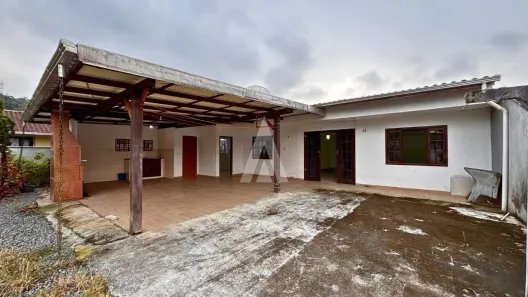 Casa com 2 Quartos à venda, 90m² no São Marcos, Joinville