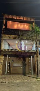 Sobrado com 3 Quartos à venda, 260m² no Jardim D'Abril, Osasco