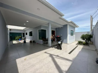 Casa de Condomínio com 3 Quartos à venda, 135m² no São Mateus, São Pedro da Aldeia