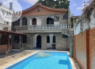 Casa com 5 Quartos à venda, 440m² no São Raimundo, Manaus