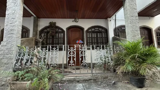Casa de Condomínio com 2 Quartos à venda, 120m² no Brás de Pina, Rio de Janeiro