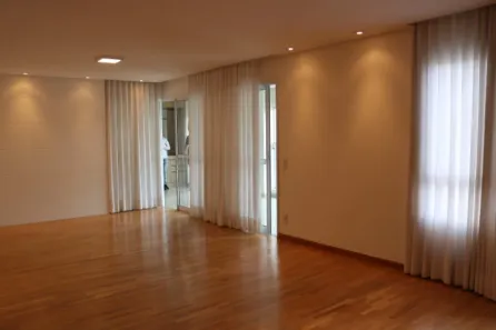 Apartamento com 3 Quartos para venda ou aluguel, 210m² no Vila Olímpia, São Paulo