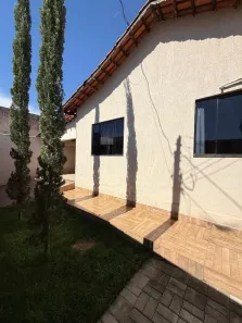 Casa com 3 Quartos à venda, 150m² no Residencial Village Garavelo, Aparecida de Goiânia