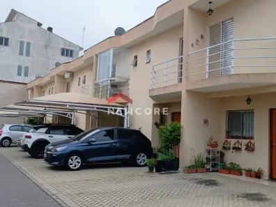 Casa de Condomínio com 2 Quartos à venda, 70m² no Burgo Paulista, São Paulo