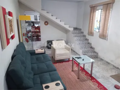 Casa com 2 Quartos à venda, 200m² no Jardim das Oliveiras, São Paulo