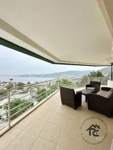 Casa de Condomínio com 4 Quartos à venda, 450m² no Charitas, Niterói