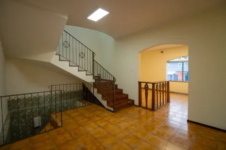 Sobrado com 3 Quartos para alugar, 274m² no Independência, São Bernardo do Campo