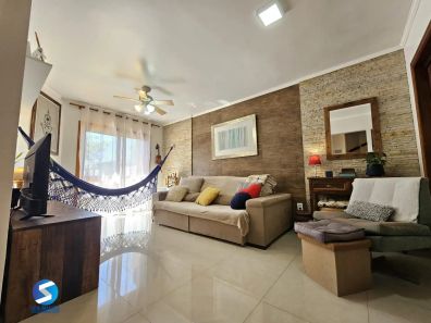 Casa de Condomínio com 3 Quartos à venda, 196m² no Cavalhada, Porto Alegre