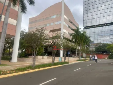 Sala Comercial para alugar, 135m² no Jardim Madalena, Campinas