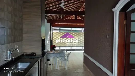 Casa com 3 Quartos à venda, 130m² no Loteamento Villa Branca, Jacareí