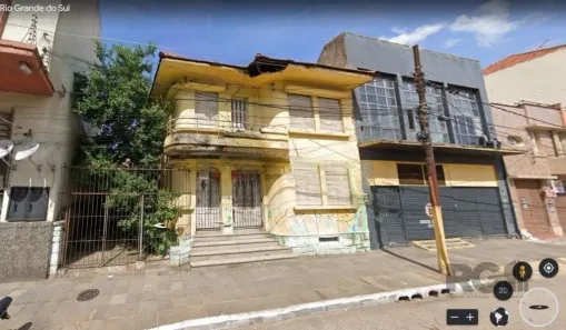 Prédio Comercial à venda, 121m² no Floresta, Porto Alegre