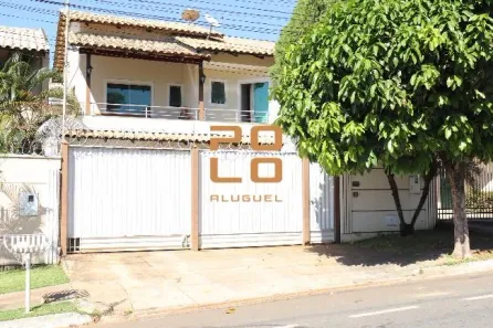 Sobrado com 4 Quartos para alugar, 255m² no Parque Anhanguera, Goiânia