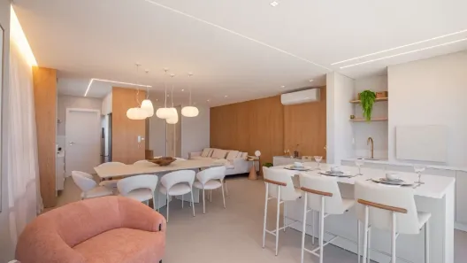 Apartamento com 3 Quartos à venda, 137m² no Meia Praia, Itapema