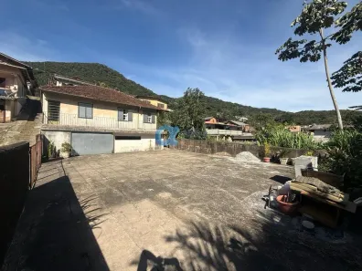 Casa com 3 Quartos à venda, 90m² no São Sebastião, Petrópolis