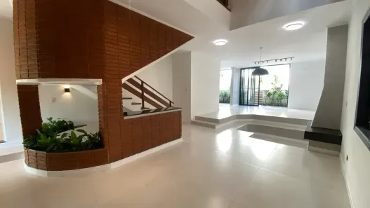 Casa de Condomínio com 5 Quartos à venda, 282m² no Alphaville, Santana de Parnaíba