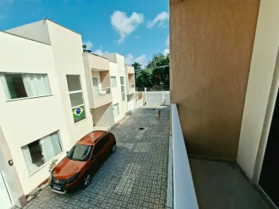 Casa de Condomínio com 3 Quartos para venda ou aluguel, 104m² no Ipitanga, Lauro de Freitas