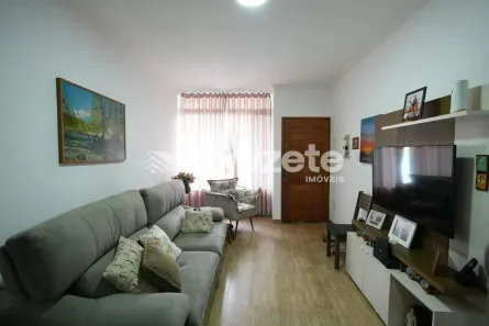 Sobrado com 3 Quartos à venda, 228m² no Campestre, Santo André