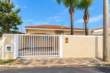 Casa com 3 Quartos à venda, 133m² no Vila Proost de Souza, Campinas