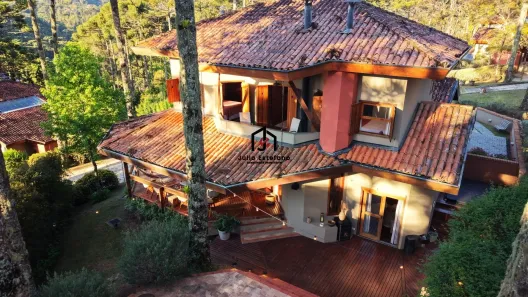 Casa de Condomínio com 5 Quartos à venda, 260m² no Lagoinha, Campos do Jordão
