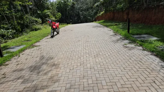 Lote/Terreno à venda, 700m² no Açu da Torre, Mata de São João