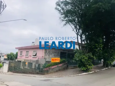 Casa com 1 Quarto para alugar, 330m² no Vila Monumento, São Paulo