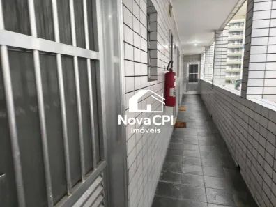 Kitnet à venda, 33m² no Guilhermina, Praia Grande