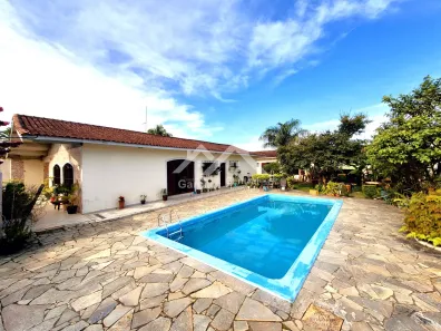 Casa com 4 Quartos à venda, 400m² no Balneário Stella Maris, Peruíbe