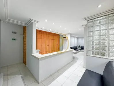 Imóvel Comercial com 9 Quartos para alugar, 260m² no Jardim Londrilar, Londrina