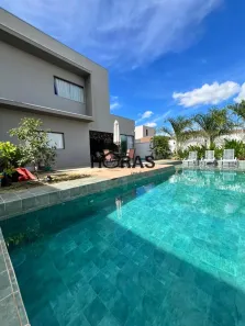 Casa de Condomínio com 4 Quartos para alugar, 345m² no Ribeirão do Lipa, Cuiabá
