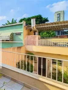 Casa com 3 Quartos à venda, 215m² no Vila Gumercindo, São Paulo