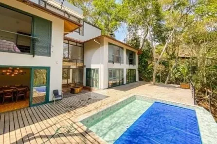 Casa de Condomínio com 5 Quartos à venda, 286m² no Itaipava, Petrópolis