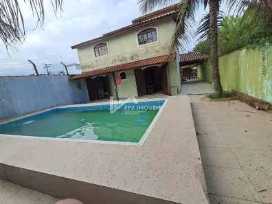 Sobrado com 4 Quartos à venda, 187m² no , Itanhaém