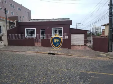 Casa com 3 Quartos à venda, 130m² no Orfãs, Ponta Grossa