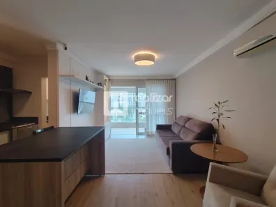 Apartamento com 3 Quartos para alugar, 120m² no Campeche, Florianópolis