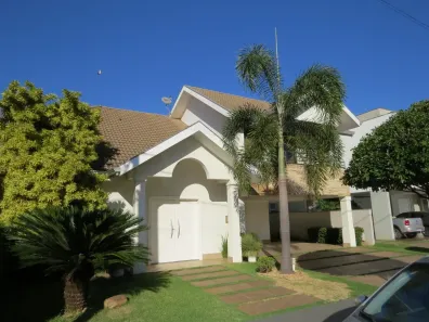 Casa de Condomínio com 3 Quartos à venda, 359m² no Zona 08, Maringá