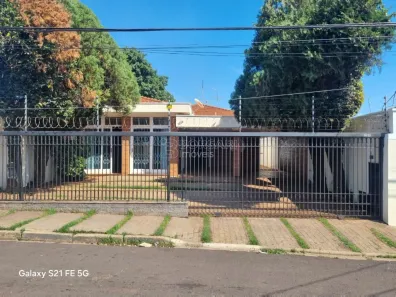 com 3 Quartos à venda, 342m² no Centro, Araraquara