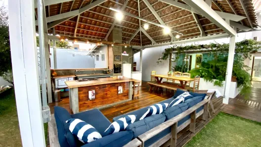 Casa com 4 Quartos à venda, 320m² no , Morrinhos
